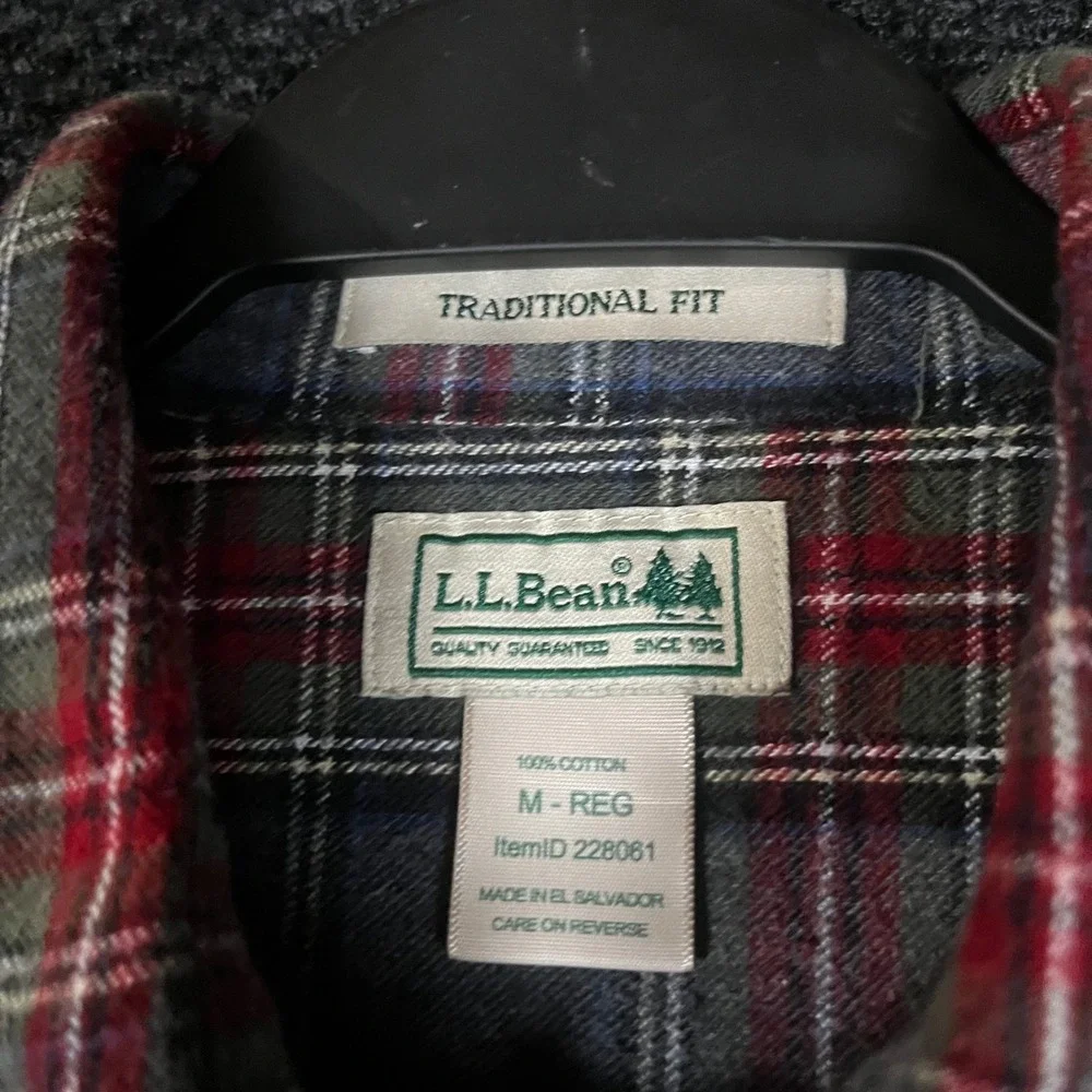 LL Bean Mens Flannel Shirt Medium Traditional Fit‎ Blue Red Plaid Cotton 228061